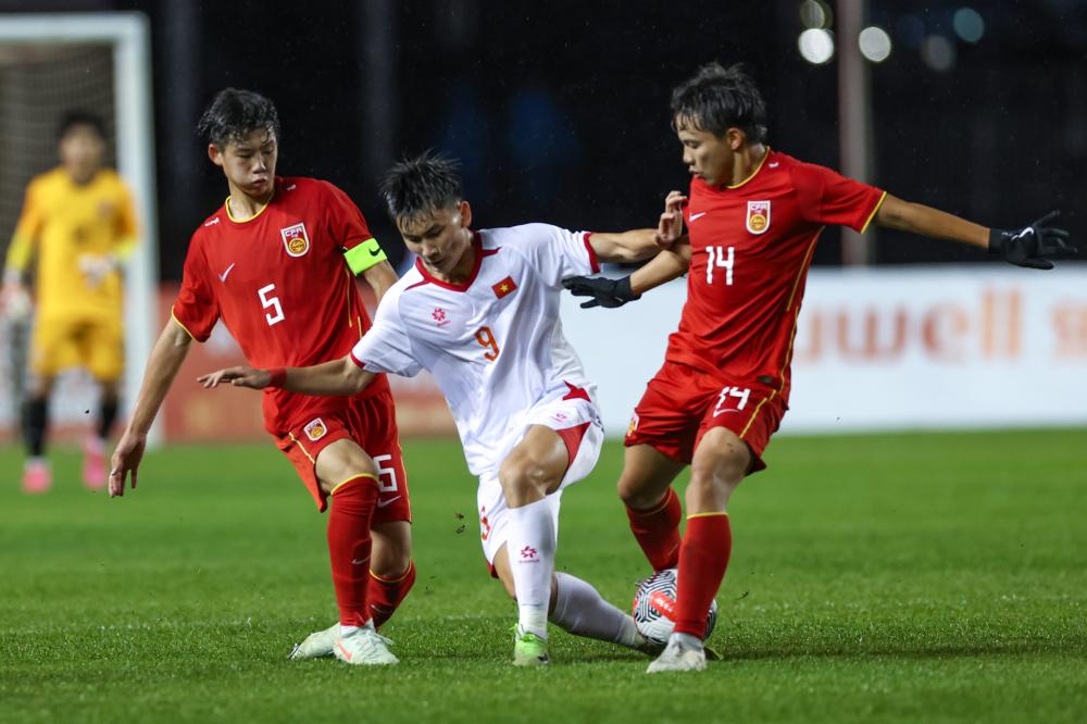 日本U22本月大名单：小杉启太领衔5留洋，1名大学生球员入选